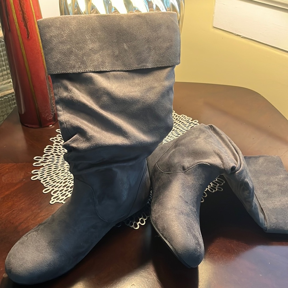 Winter or fall slouch boots…Excellent condition. Nearly new.
